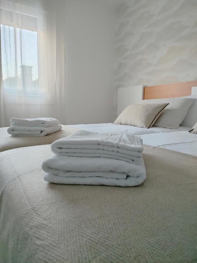 Second Home Arzua Apartamentos Esterno foto